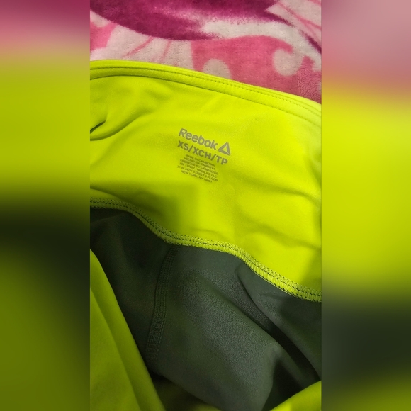 2 Reebok Women's Printed High Rise 7/8 Leggings With Side Pockets. - Picture 12 of 15